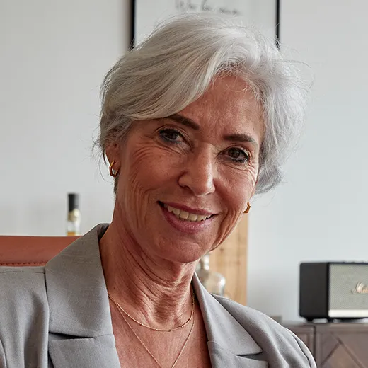 Dr. Christiane Neubaur
